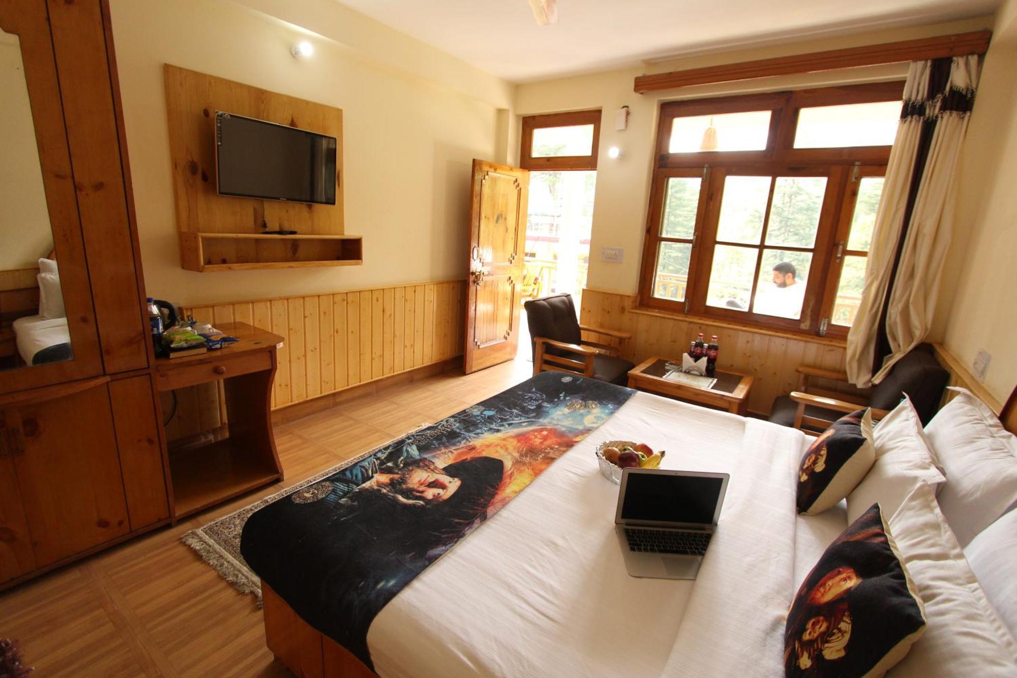 Hotel Purnima Riverside Kasol Exteriör bild